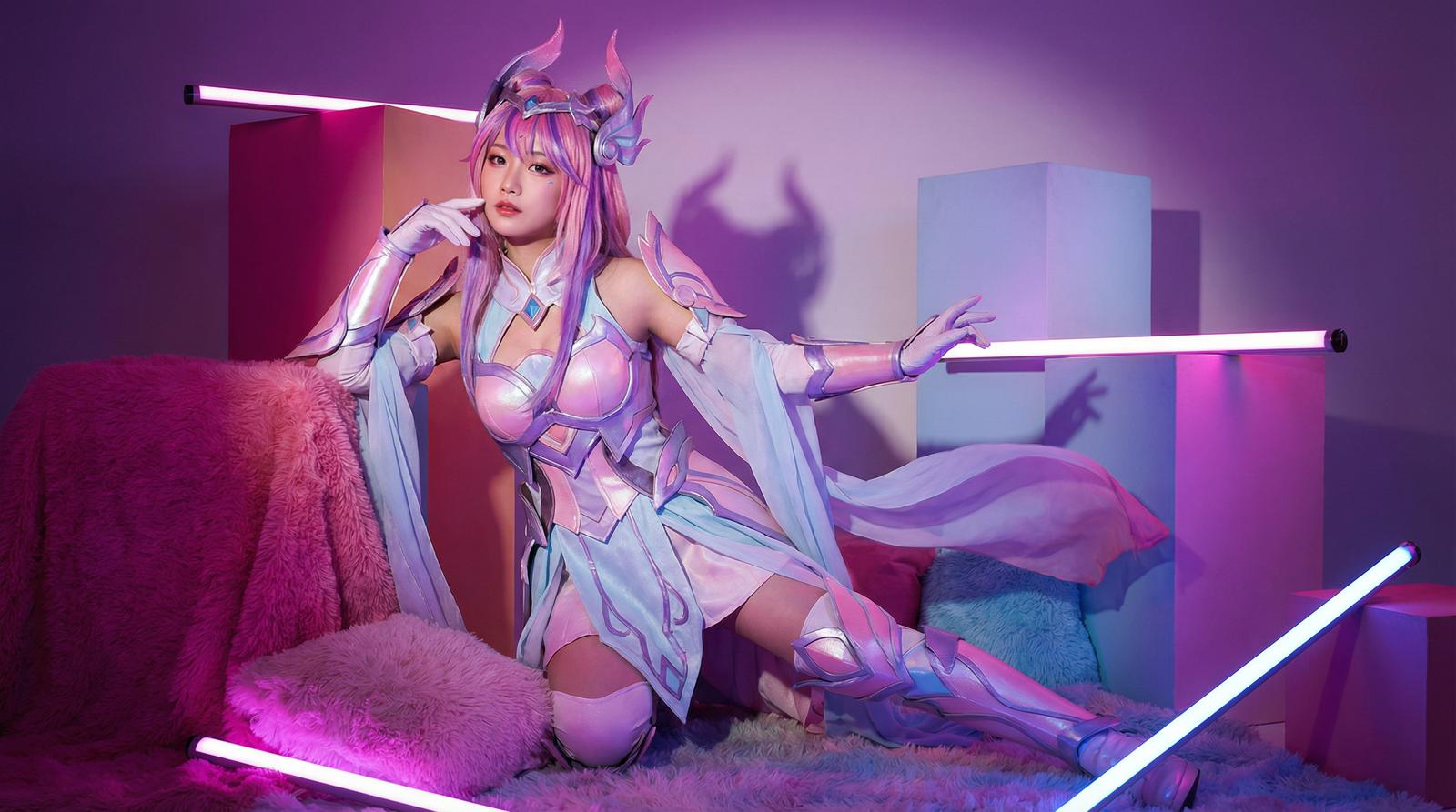 少妇动漫cosplay视频